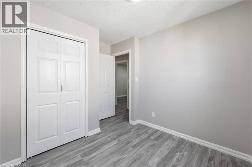 42 TERRACE Avenue — photo 18 of 39