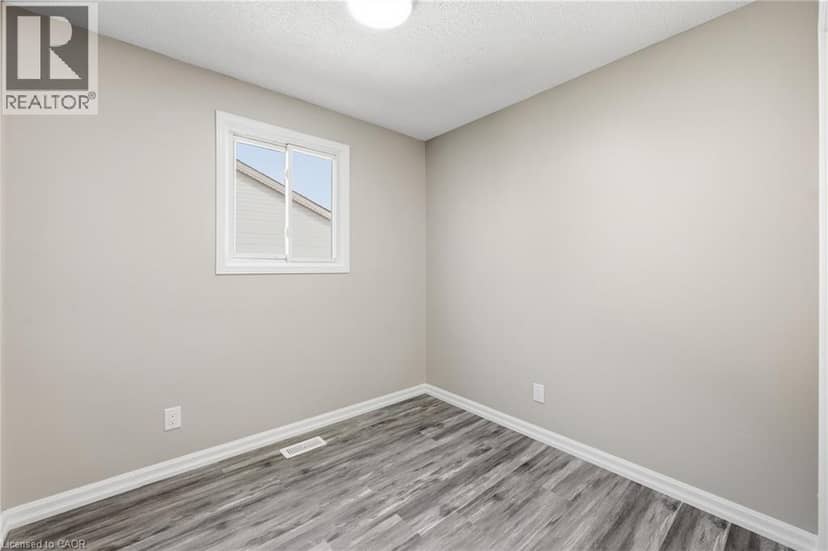 42 TERRACE Avenue — photo 20 of 39