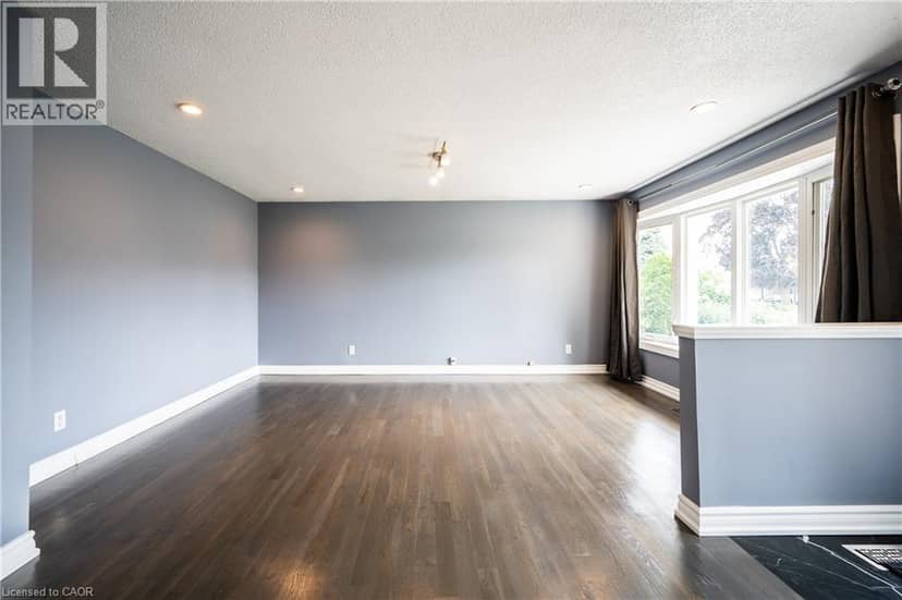 66 BELWOOD Crescent, Kitchener, photo 3