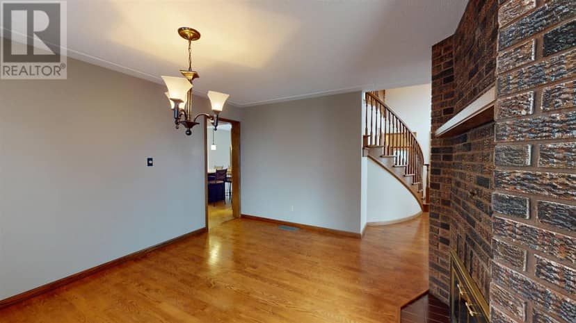 109 Greenview LN — photo 19 of 40