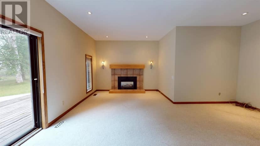109 Greenview LN — photo 26 of 40