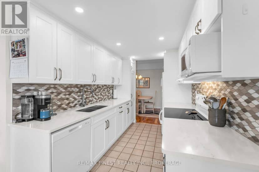 307 - 649 Davis Drive — photo 16 of 39