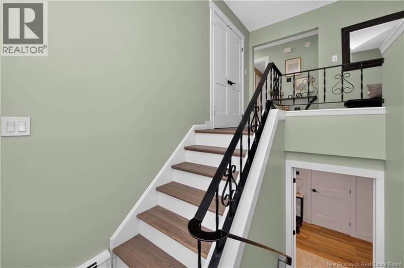 38 Melody Lane — photo 3 of 40