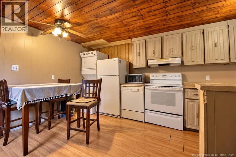 205 West Galloway Road — photo 10 of 19