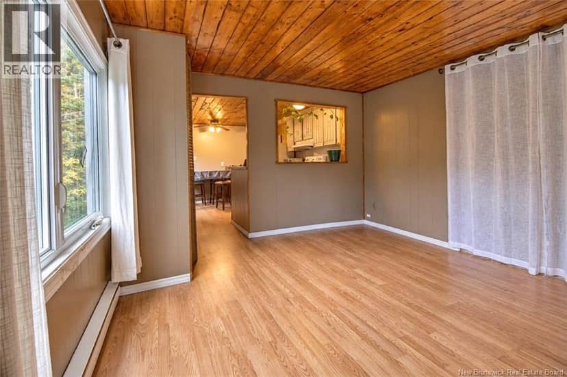 205 West Galloway Road — photo 9 of 19
