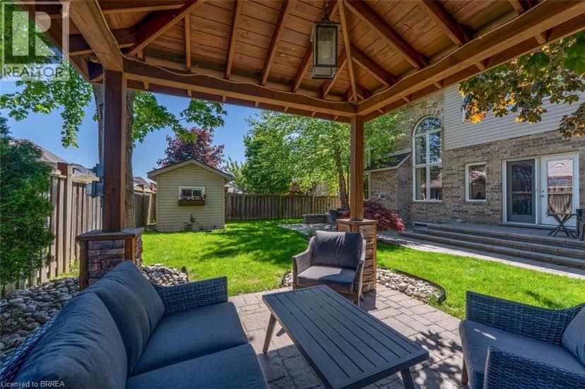 44 MCQUEEN Drive — photo 4 of 40