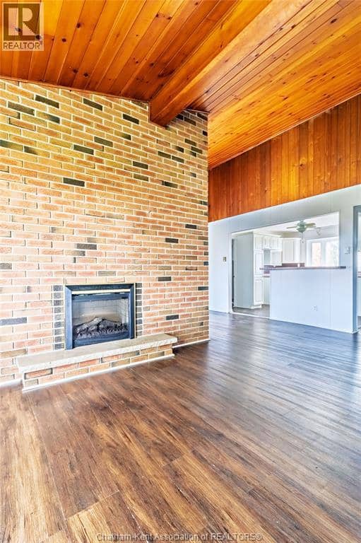 4421 Gleeson LINE — photo 19 of 40