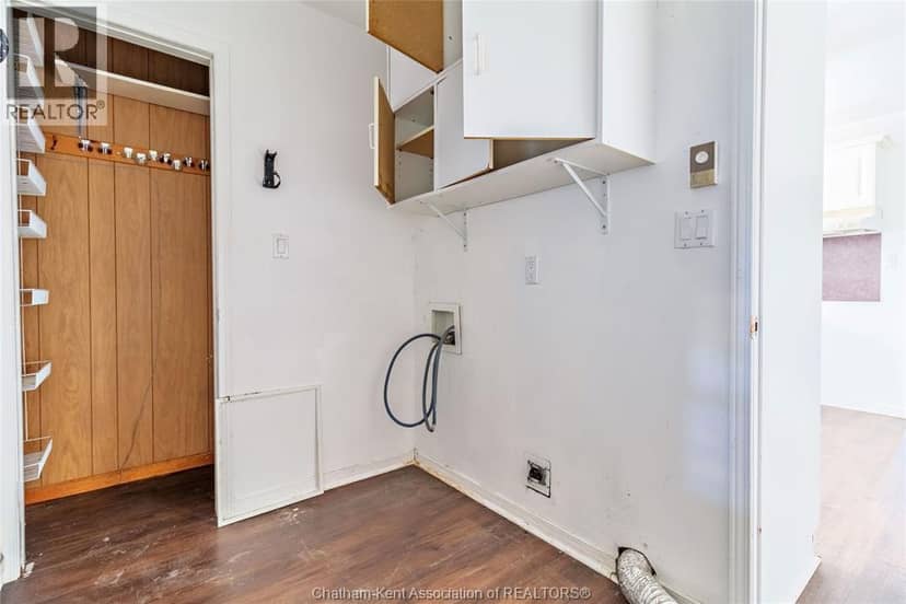 4421 Gleeson LINE — photo 33 of 40