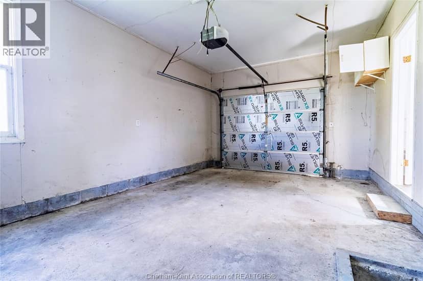 4421 Gleeson LINE — photo 34 of 40