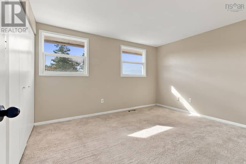 38 Regal Road — photo 20 of 40