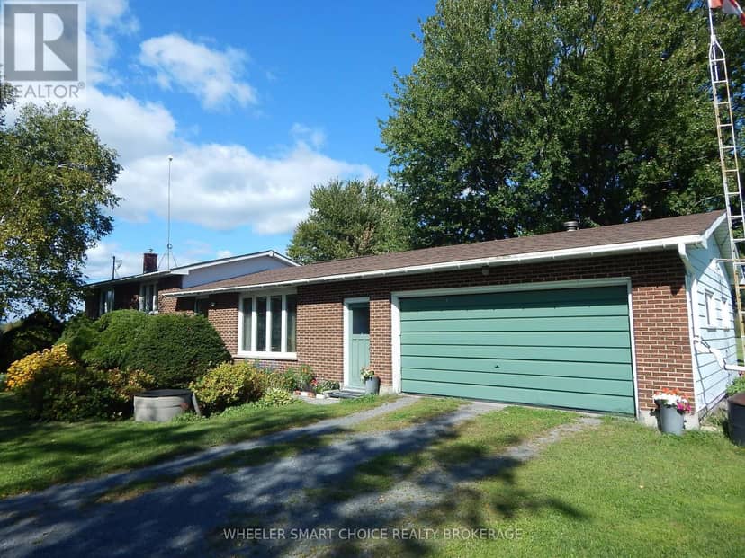 5181 County Road 15 (Avonmore Rd) Road — photo 3 of 40