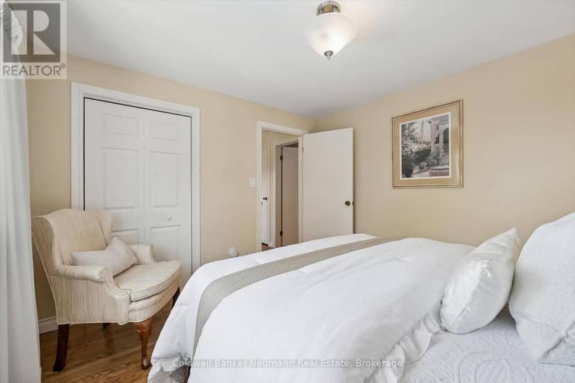 26 Maplewood Drive — photo 32 of 40
