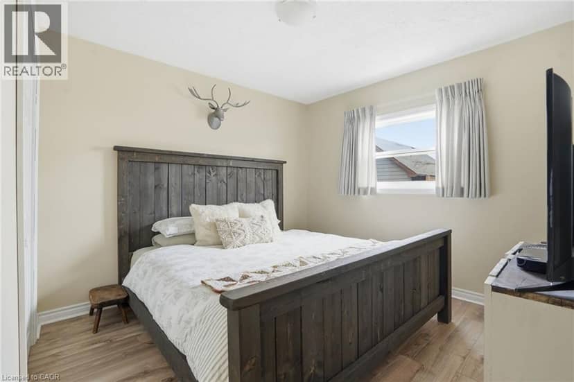 436 MCALPINE Avenue N — photo 8 of 20