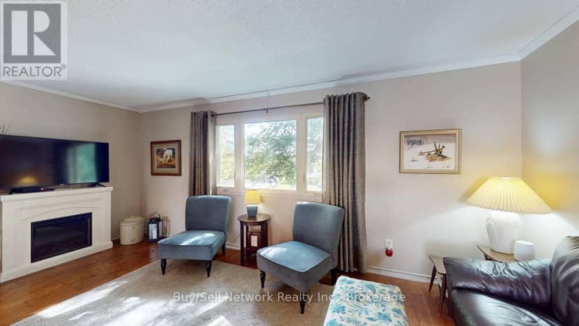 2255 Denure Drive — photo 13 of 36
