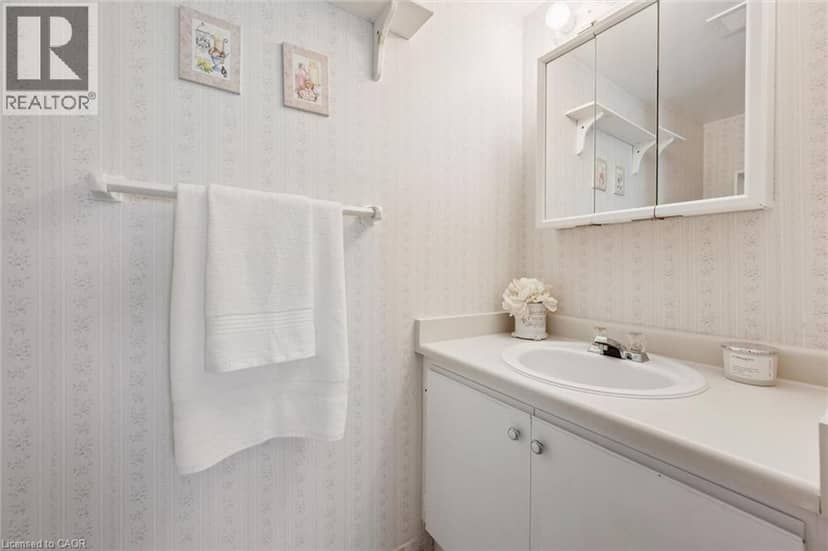 65 WESTMOUNT Road N Unit# 304 — photo 30 of 40
