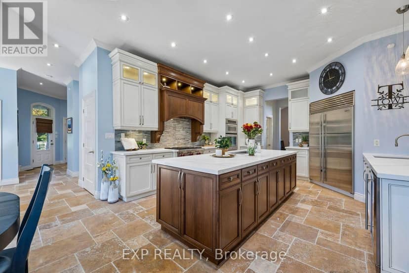 16 Westlake Street — photo 13 of 40
