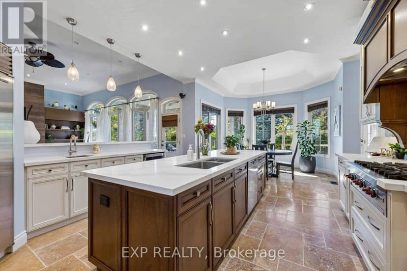 16 Westlake Street — photo 15 of 40