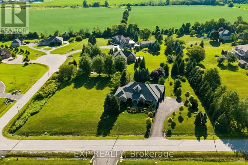 16 Westlake Street, Clarington, photo 2