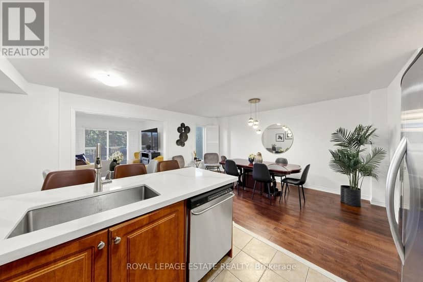 10 Dooley Crescent, Ajax, photo 6