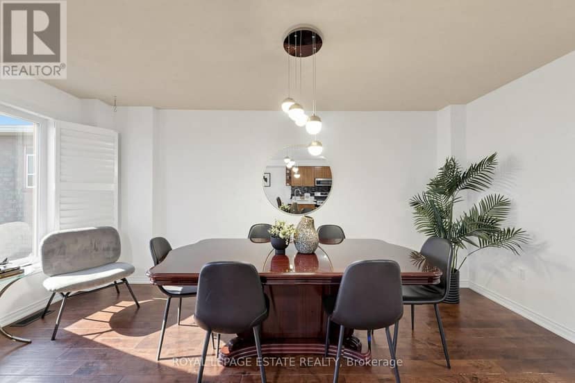 10 Dooley Crescent, Ajax, photo 8