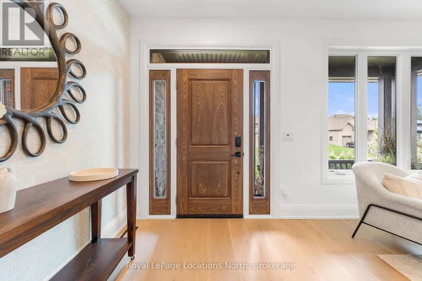 110 Mary Street — photo 4 of 40
