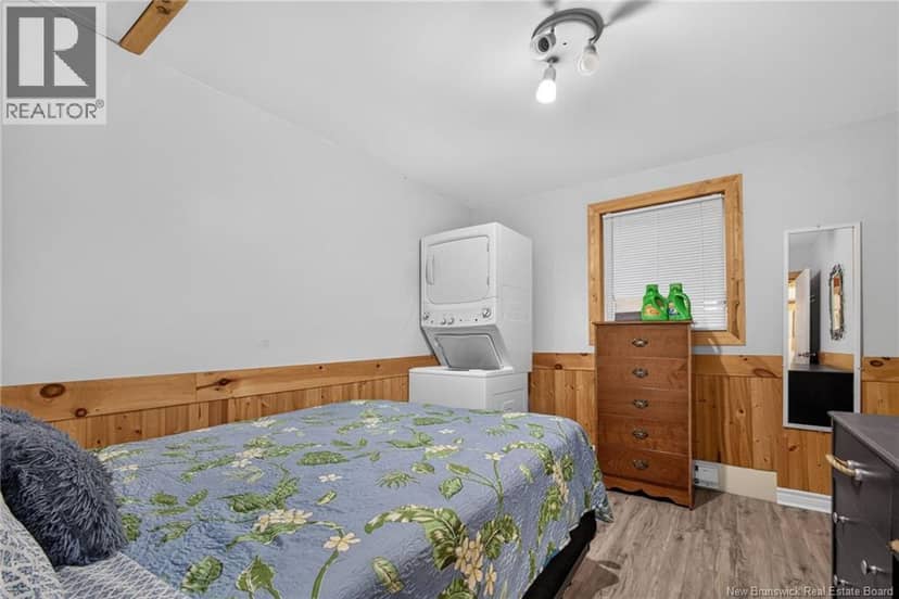 11 Redwood Avenue — photo 28 of 39