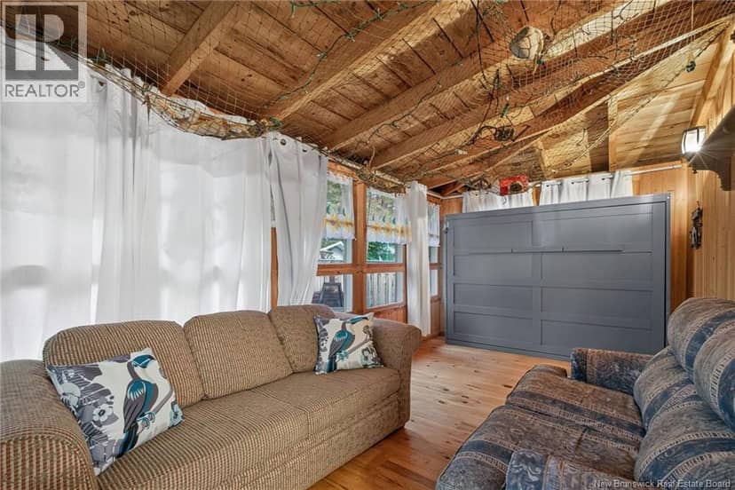 11 Redwood Avenue — photo 37 of 39