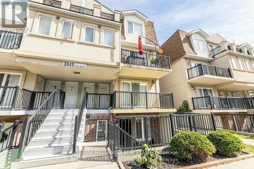 1034 - 3045 Finch Avenue W, Toronto