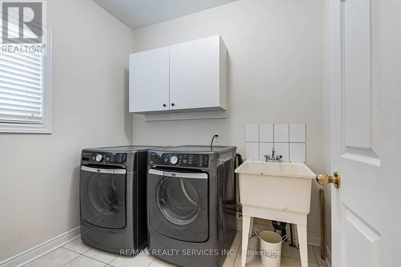 151 Fairhill Avenue — photo 39 of 40