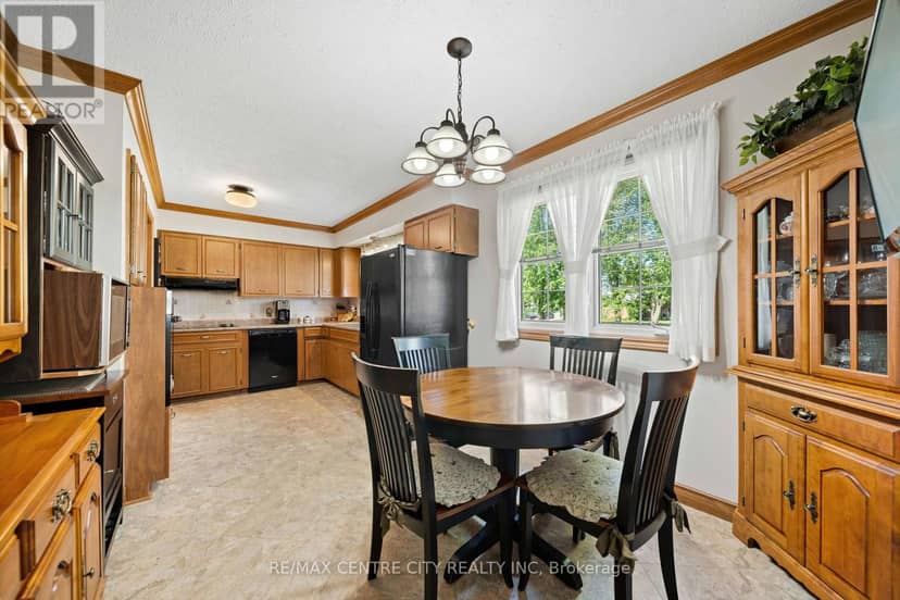 8114 Sandytown Road, Bayham, photo 7
