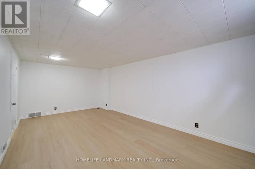 95 Jacobson Avenue — photo 39 of 40