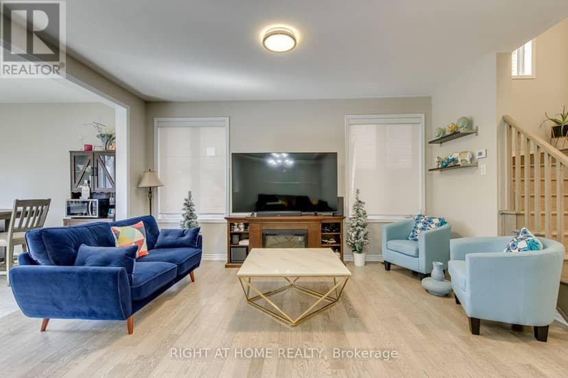 40 Stillwater Crescent — photo 6 of 40