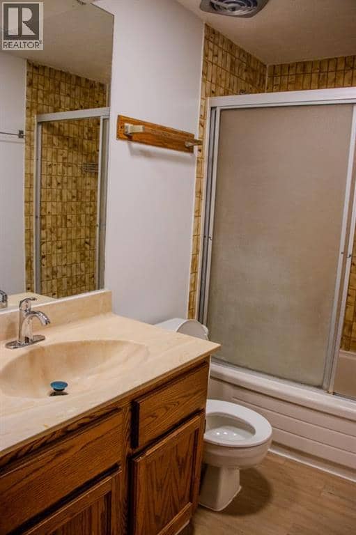 471 78 Avenue NE — photo 33 of 40