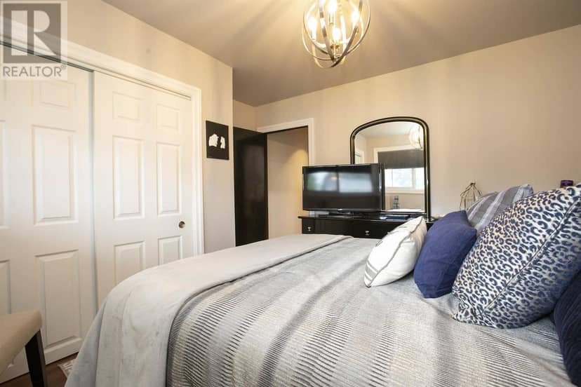 159 McFadden AVE — photo 36 of 40