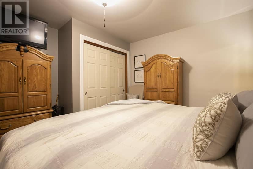 159 McFadden AVE — photo 33 of 40