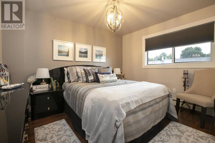 159 McFadden AVE — photo 35 of 40