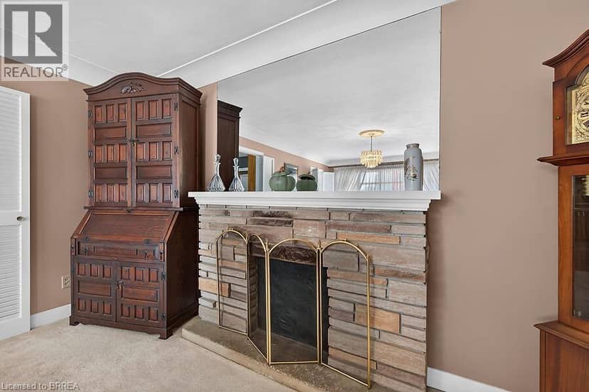 21 CAROLINA Drive — photo 15 of 40