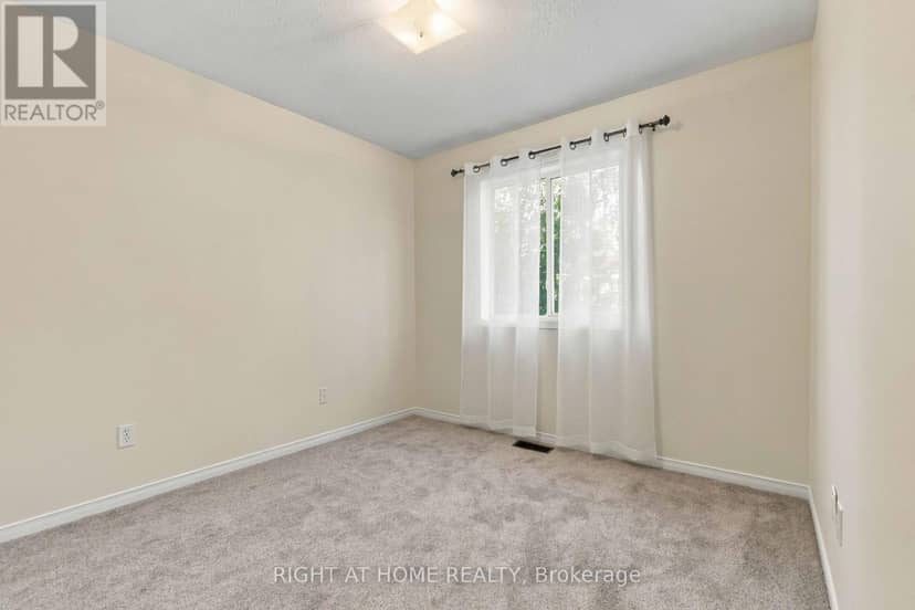 161 Kinross Private — photo 20 of 29