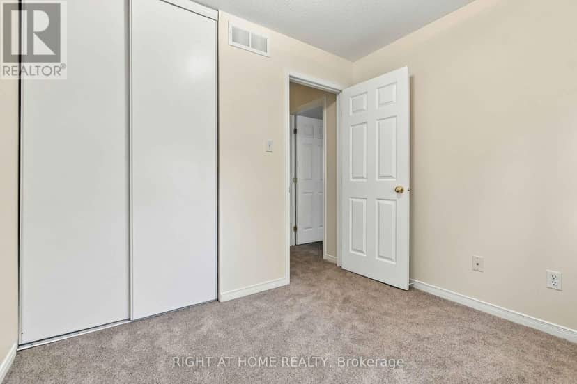 161 Kinross Private — photo 23 of 29