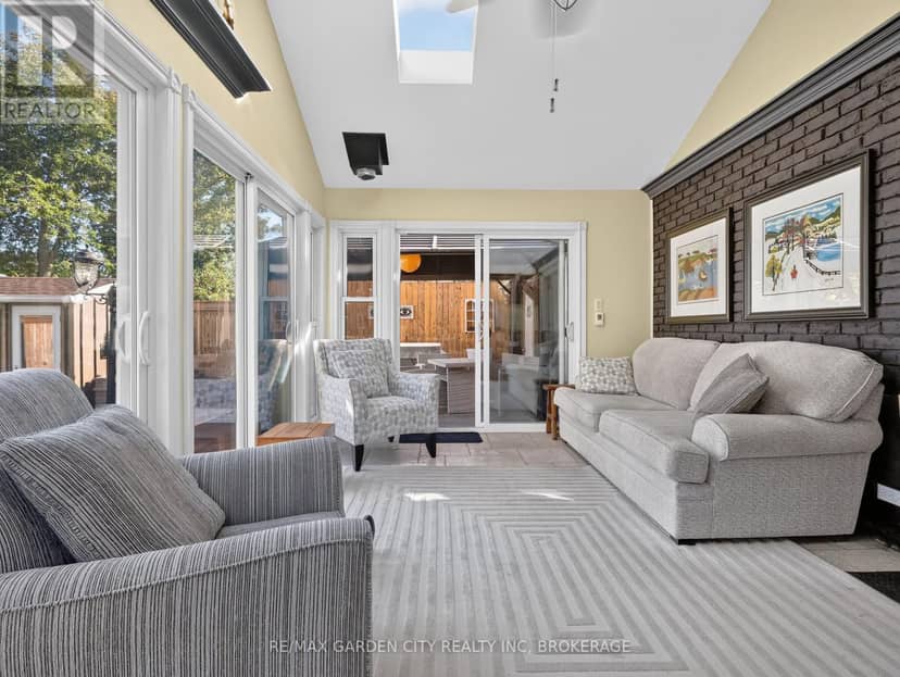 3785 Nineteenth Street — photo 19 of 40