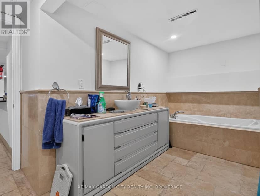 3785 Nineteenth Street — photo 36 of 40