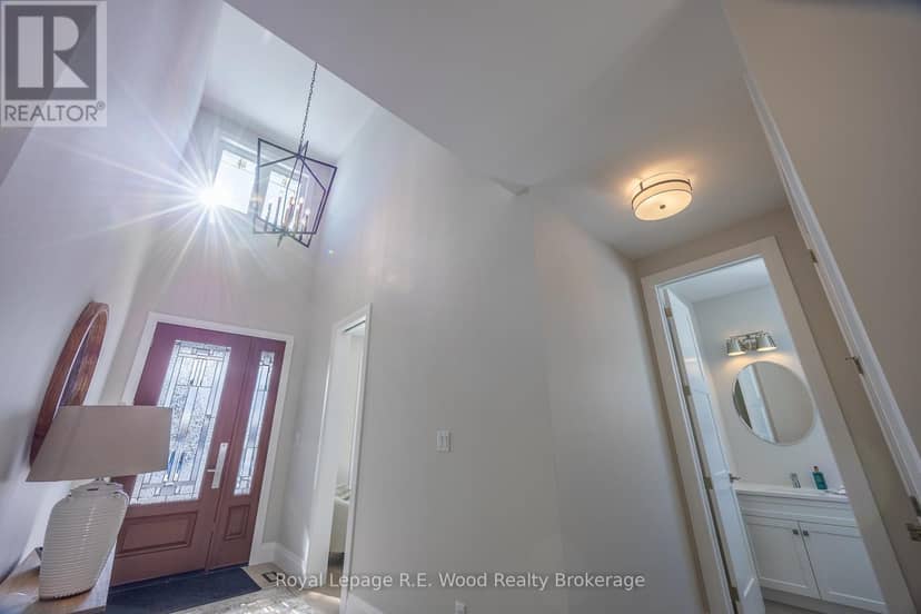 11 Greenhill Drive — photo 3 of 40