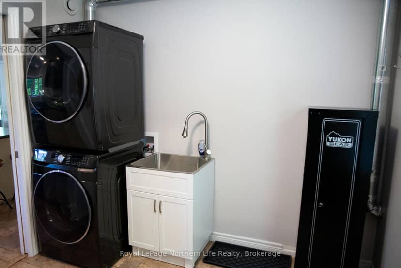 472 O'Connor Line — photo 18 of 36