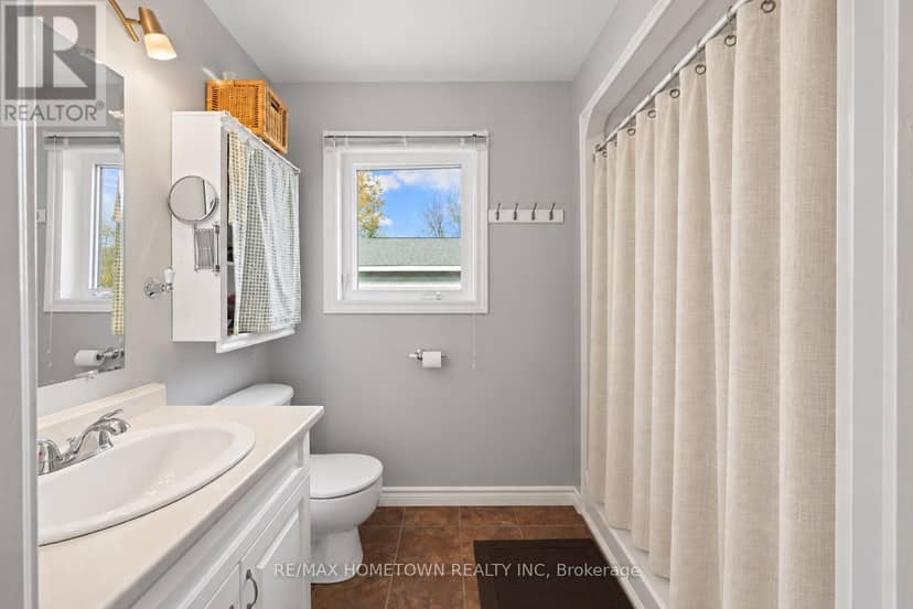 631 Lake Street — photo 23 of 40