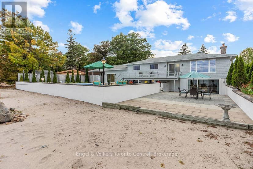 1420 Tiny Beaches Road N — photo 32 of 37