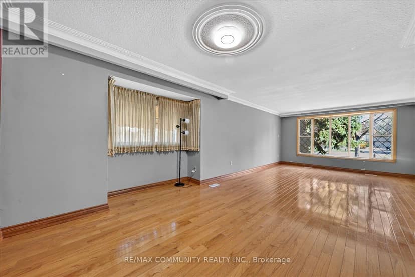 10 Tanya Place, Toronto, photo 7