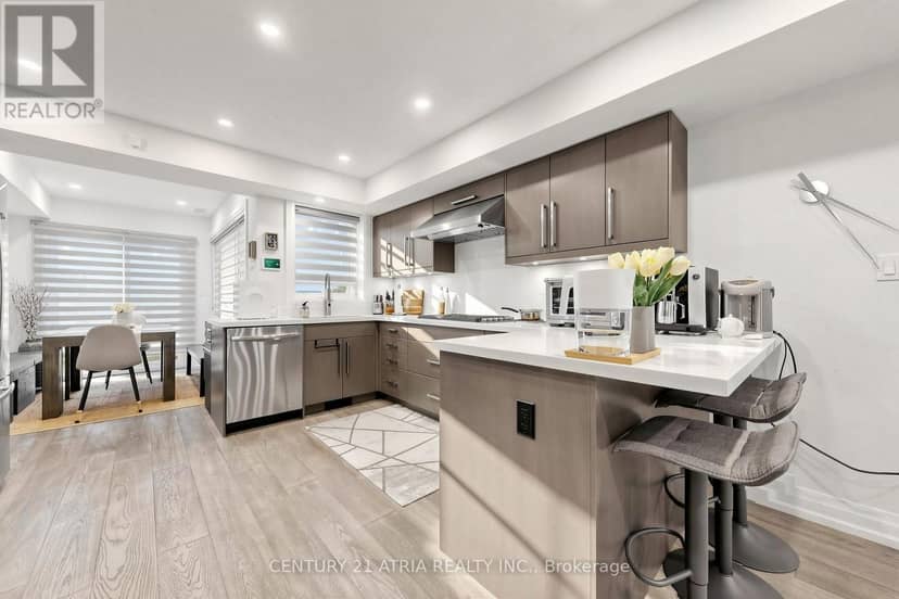 5 Bertmount Avenue — photo 11 of 40