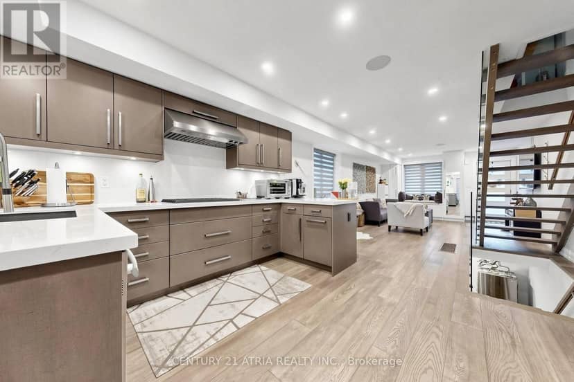 5 Bertmount Avenue — photo 13 of 40