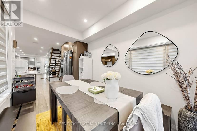 5 Bertmount Avenue — photo 17 of 40