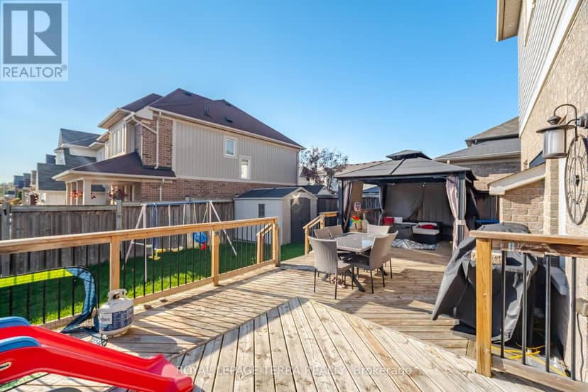 86 Edwin Carr Street — photo 36 of 40